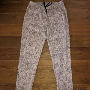 Lululemon joggers